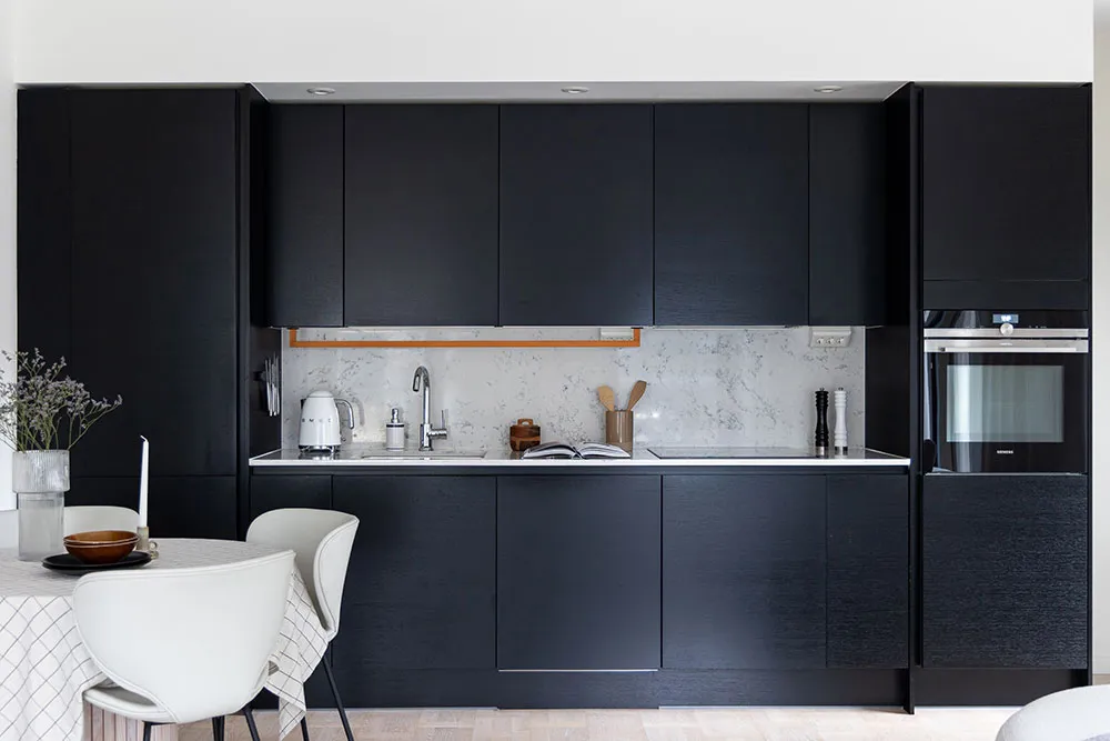 Mínimismo blanco y negro suave en Estocolmo (58 m²) - Gallery image 4