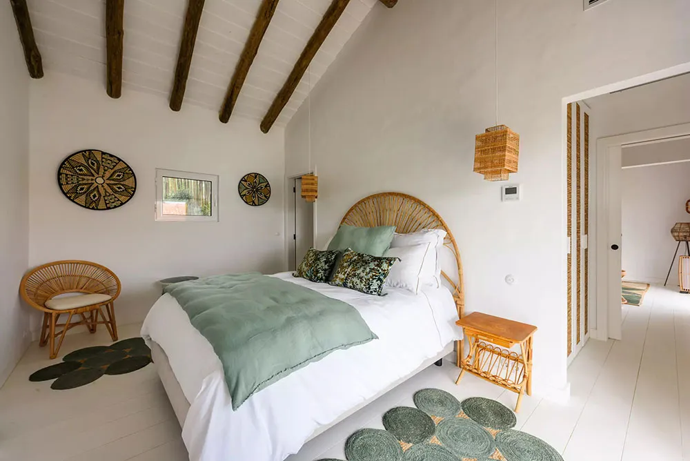 Décors tissés et ambiance de résort : villa au Portugal - Gallery image 23