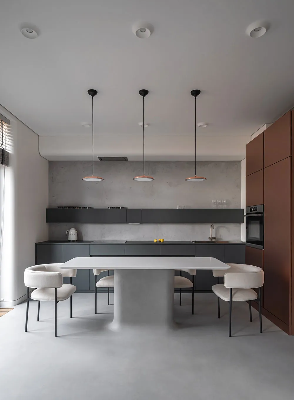 Minimalism, Rounded Corners and Shutters: Apartment in Kyiv (77 sqm) - Gallery image 4