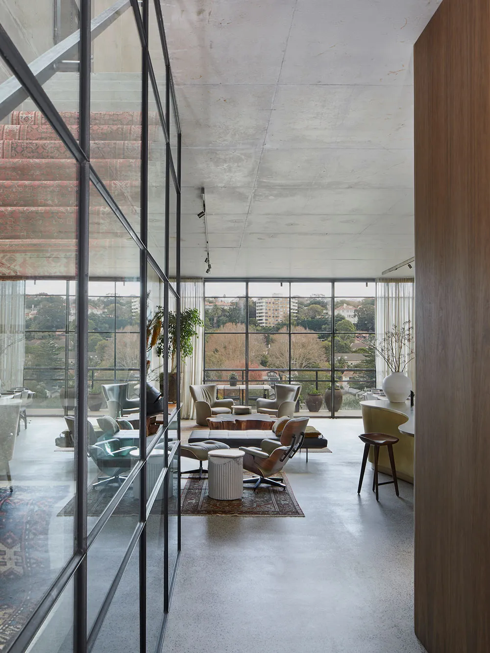 Відкрита планувальна схема та вид на місто: стильний лофт у Сіднеї - Gallery image 1