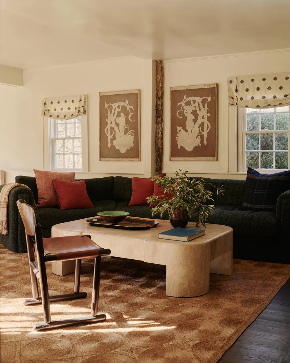 Interiores acogedores bajo los rayos del sol: viejo coto en Connecticut - Gallery image 4