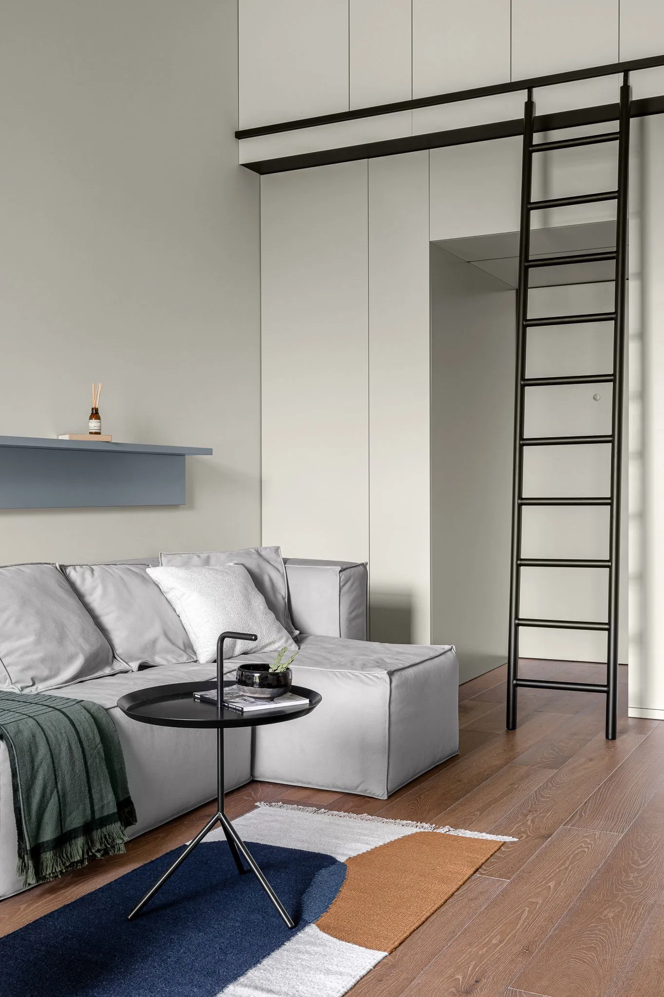 Compact Life in 38 sqm: Stylish Studio Apartment in Kyiv - Gallery image 4