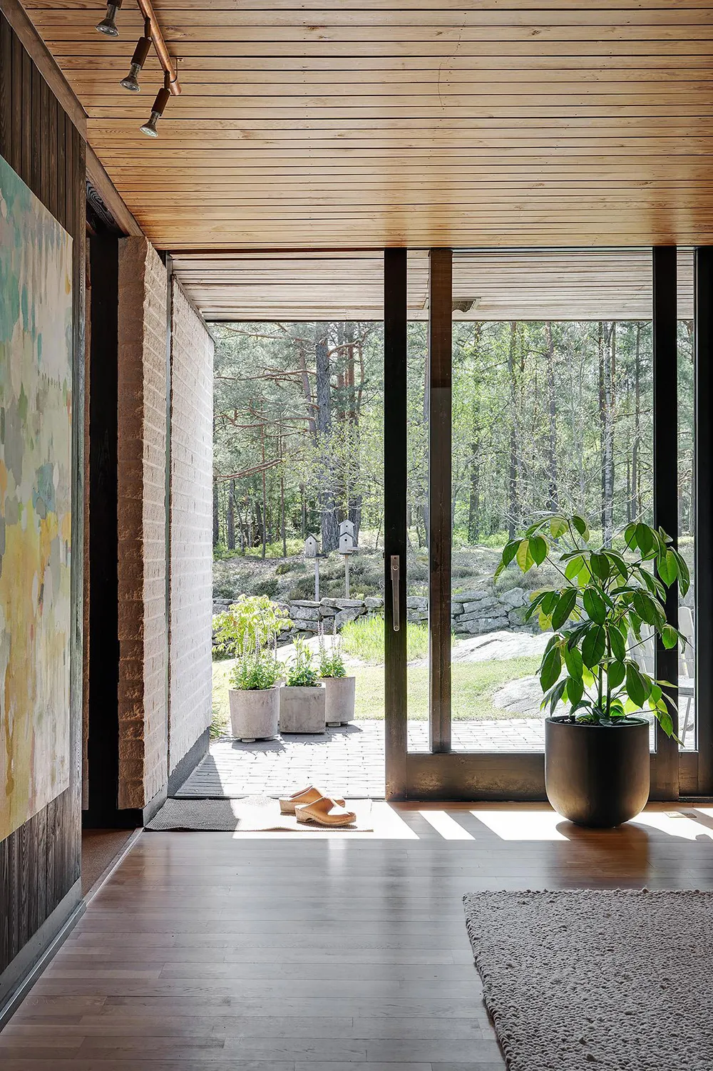 Modernist Villa Among Traditional Cottages in Sweden - Gallery image 5