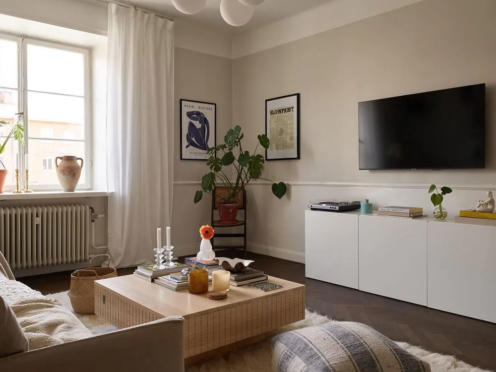 Уютна скандинавська квартира в приємних приглушених тонах - Gallery image 2