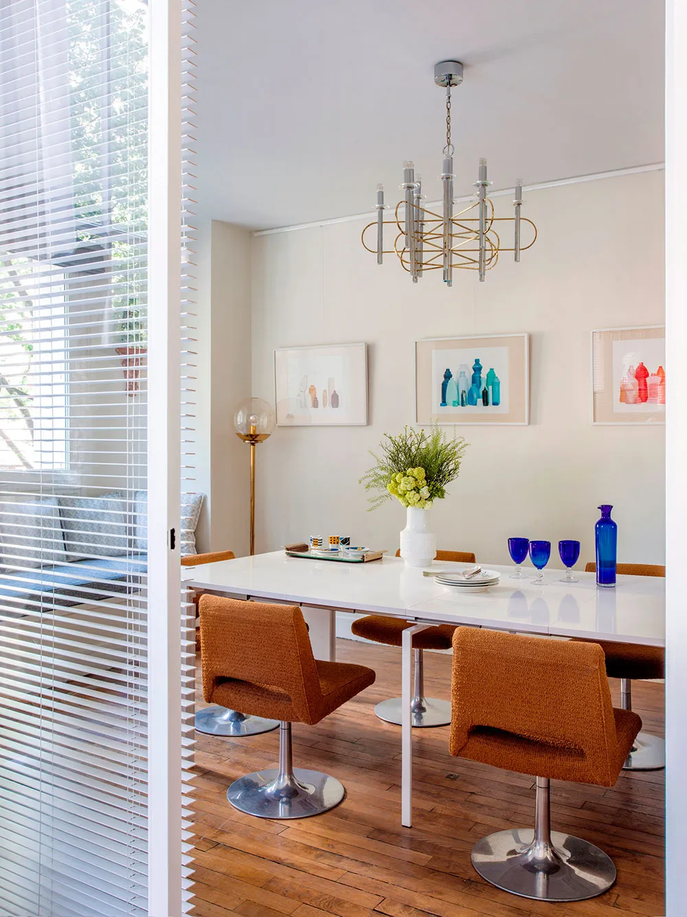 Creative Loft with Paintings and Sculptures on Montmartre - Gallery image 12