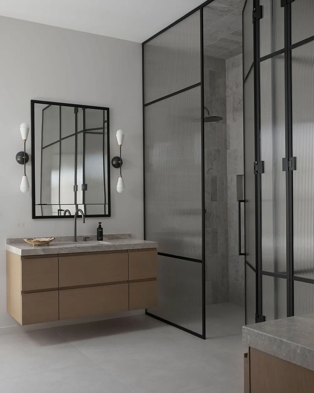 Design canadien léger par Shauna Walton Design - Gallery image 35