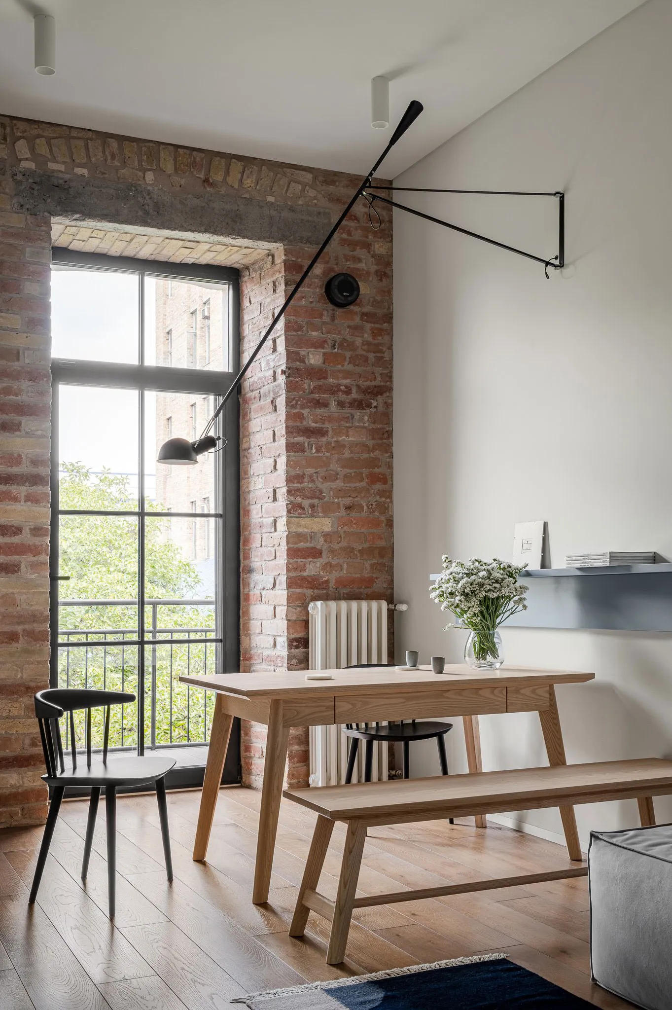 Compact Life in 38 sqm: Stylish Studio Apartment in Kyiv - Gallery image 3