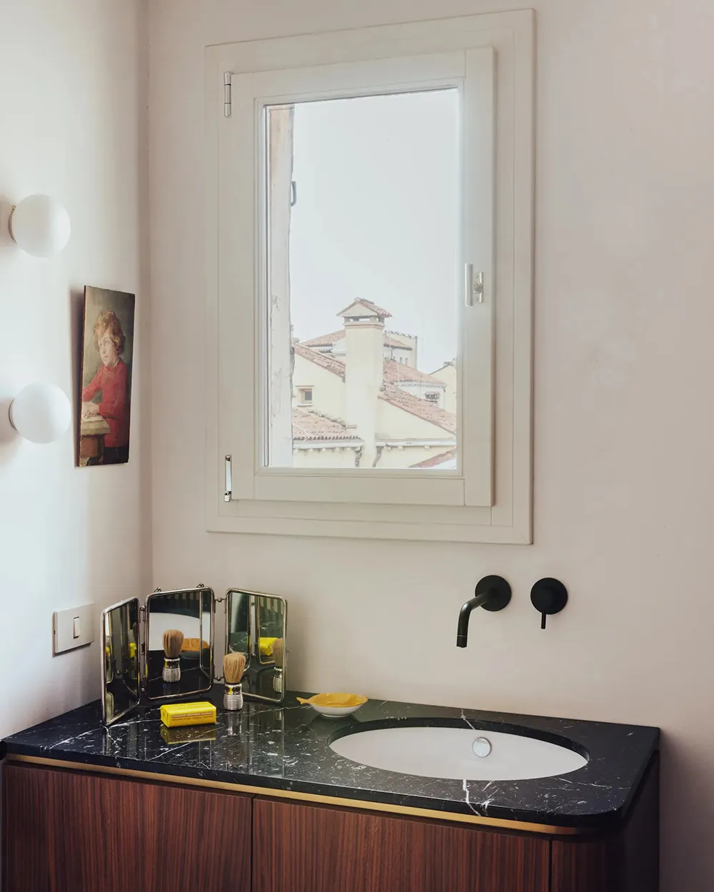 Apartamento inusual de diseñador en Venecia con colección de obras de arte - Gallery image 15