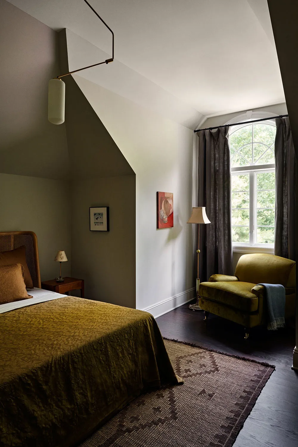 Атмосферні приглушені тони в дизайні підміського будинку недалеко від Нью-Йорка - Gallery image 14