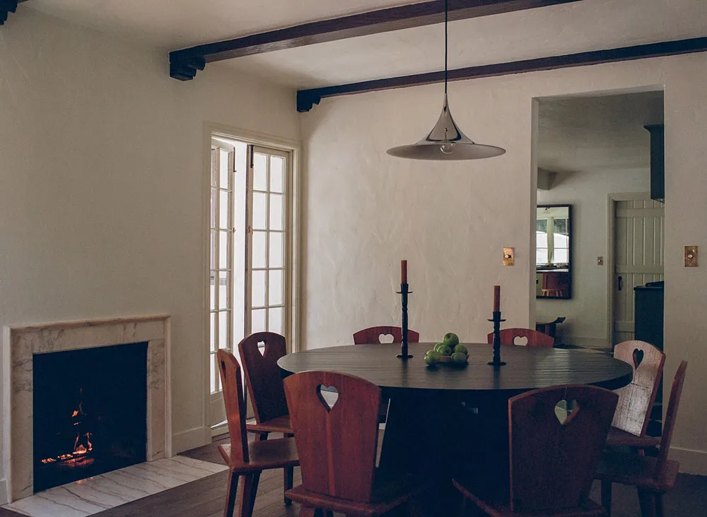 Aires acogedores y suaves en estilo Tudor - Gallery image 10