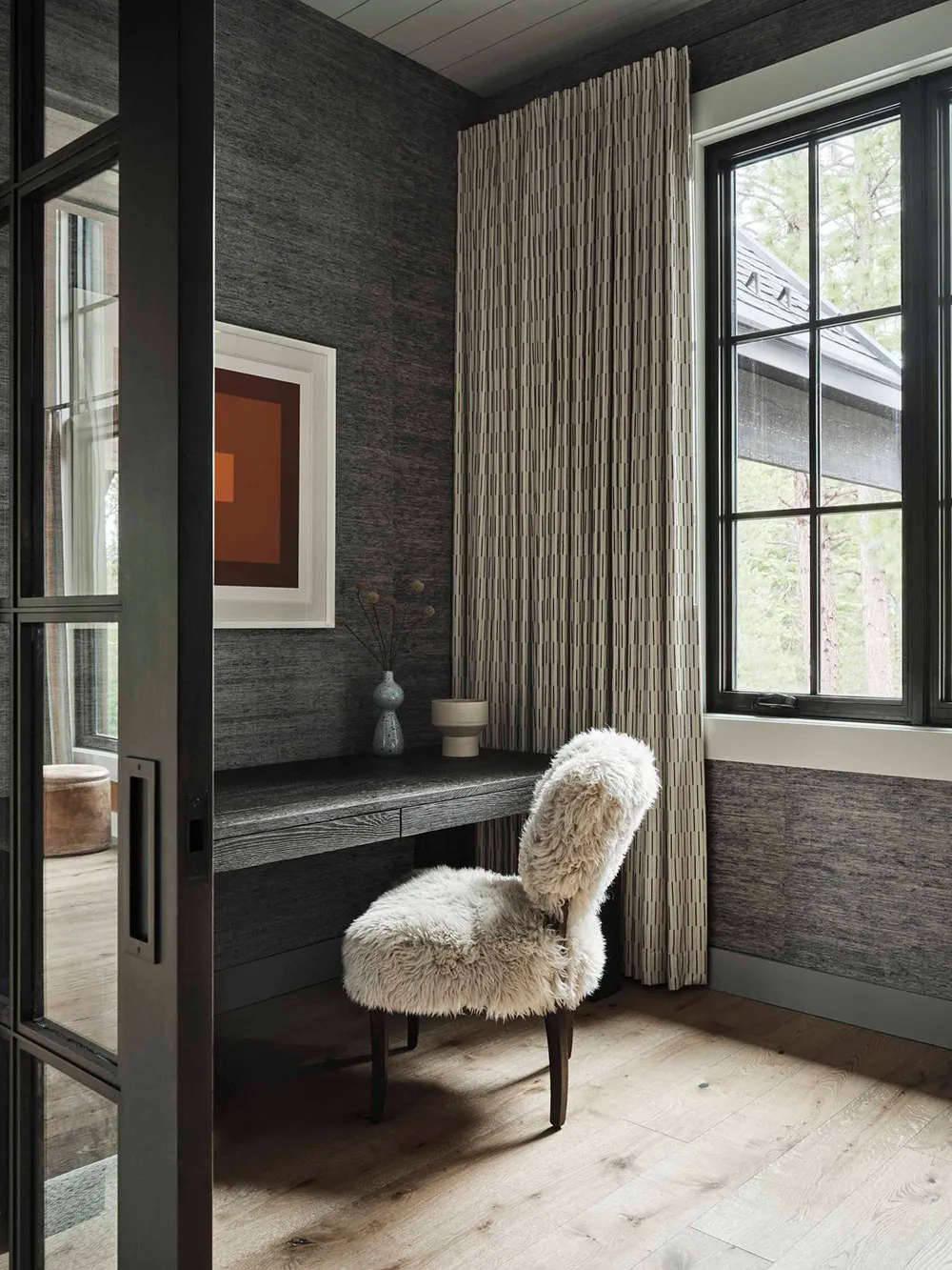 Wooden Cottage in the Forest by Lake Tahoe - Gallery image 10