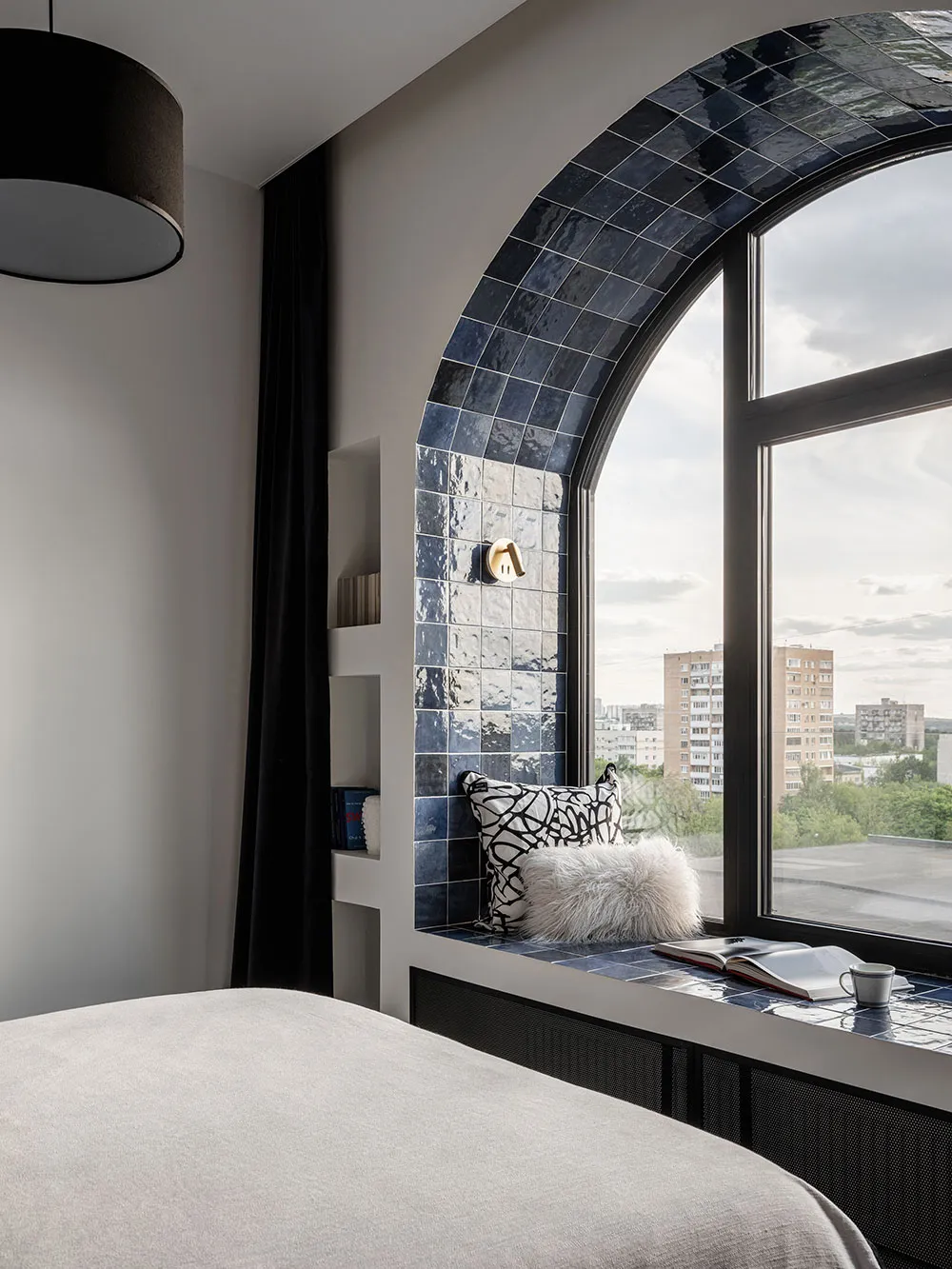 Originaler Design einer kleinen Mädchen-Wohnung mit Blick auf den Park in Moskau (44 qm) - Gallery image 12