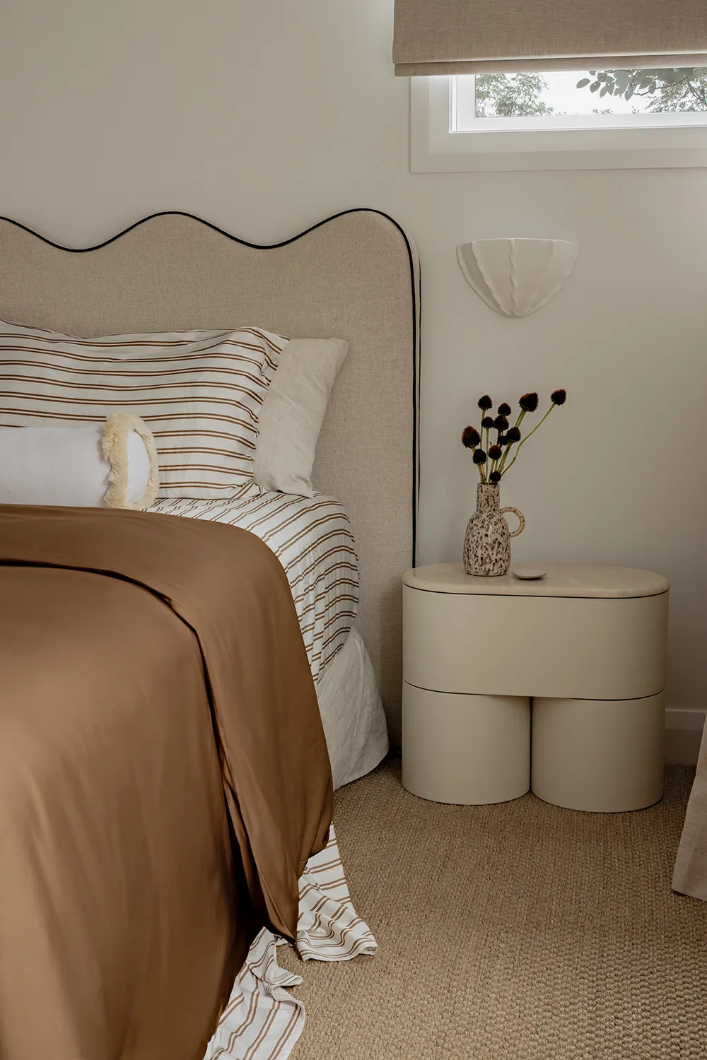 Interior that warms and relaxes: house in Sydney - Gallery image 10