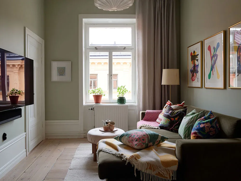 Красиві відтінки зеленого в дизайні затишної скандинавської квартири - Gallery image 29