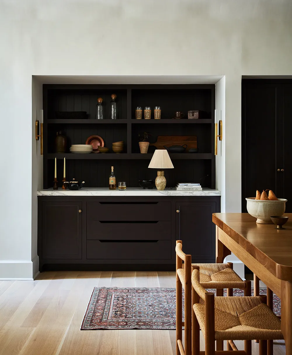 Design élégant et relaxant d'une maison en style Tudor - Gallery image 17