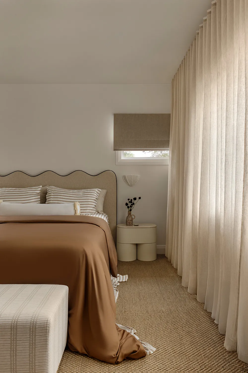 Interior that warms and relaxes: house in Sydney - Gallery image 9