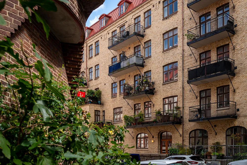 Tonos verdes y acentos cálidos: apartamento en Suecia (87 m²) - Gallery image 6