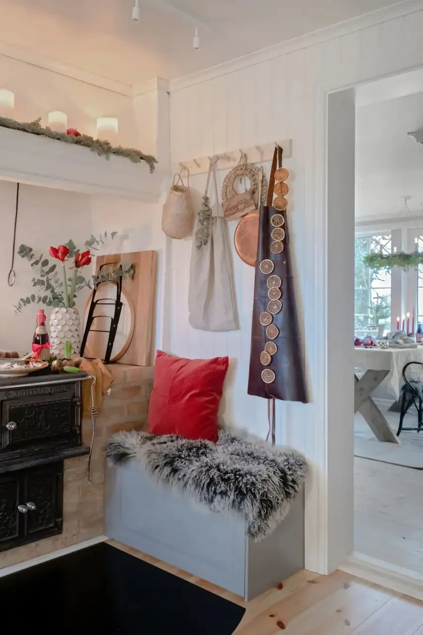 Alegre sencillez de una casa rural del siglo XVIII en Suecia - Gallery image 4