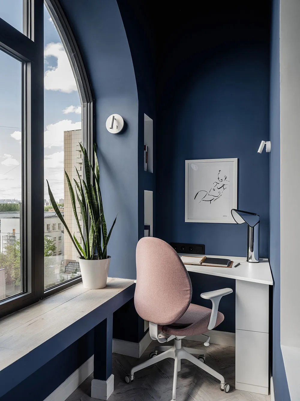 Originaler Design einer kleinen Mädchen-Wohnung mit Blick auf den Park in Moskau (44 qm) - Gallery image 11