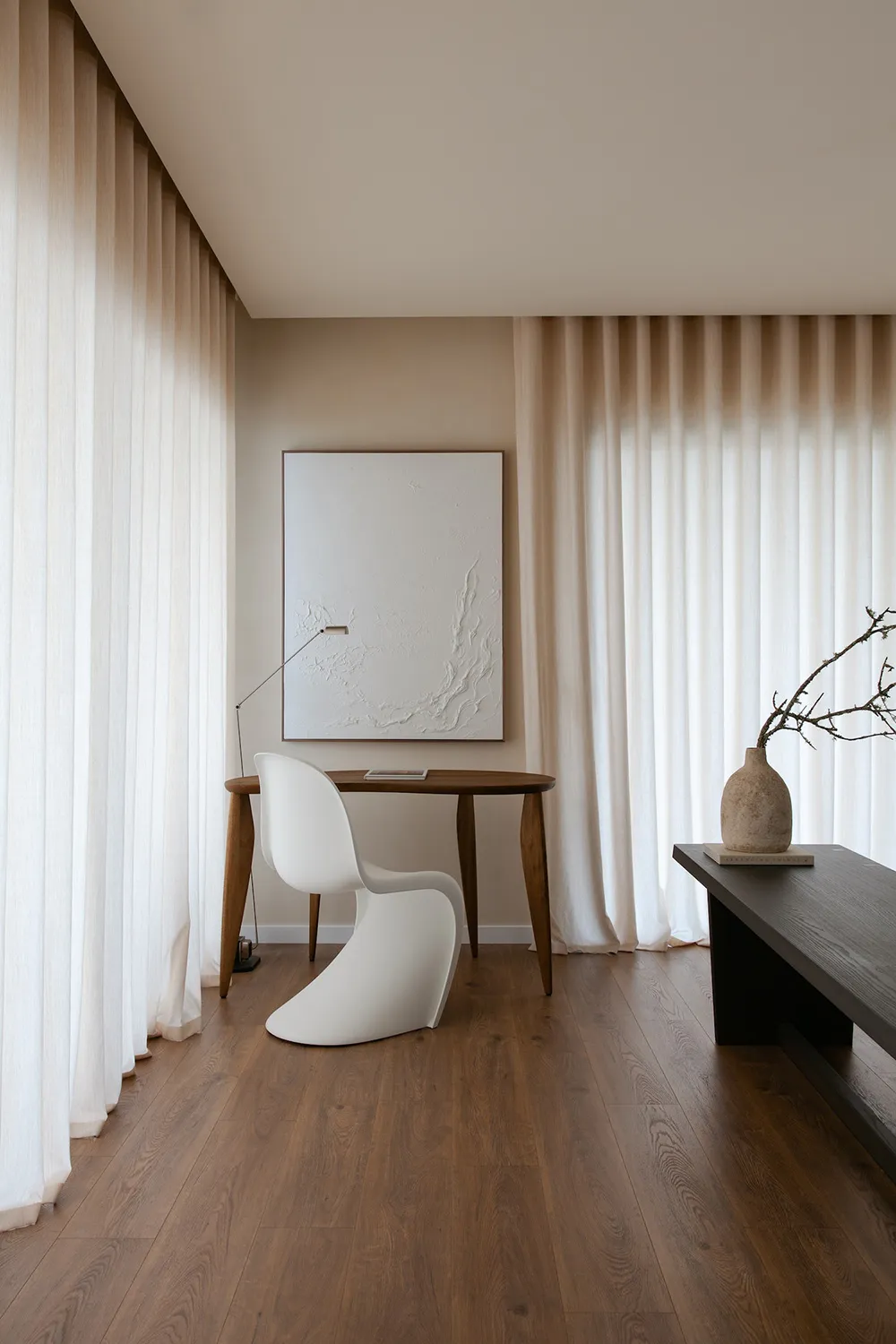 Weicher Minimalismus im Haus in Portugal - Gallery image 9