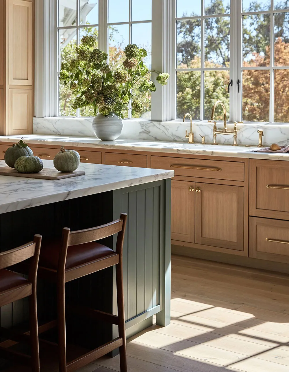 Eleganz natürlicher Materialien im Design eines Vorstadthaus in Kalifornien - Gallery image 4