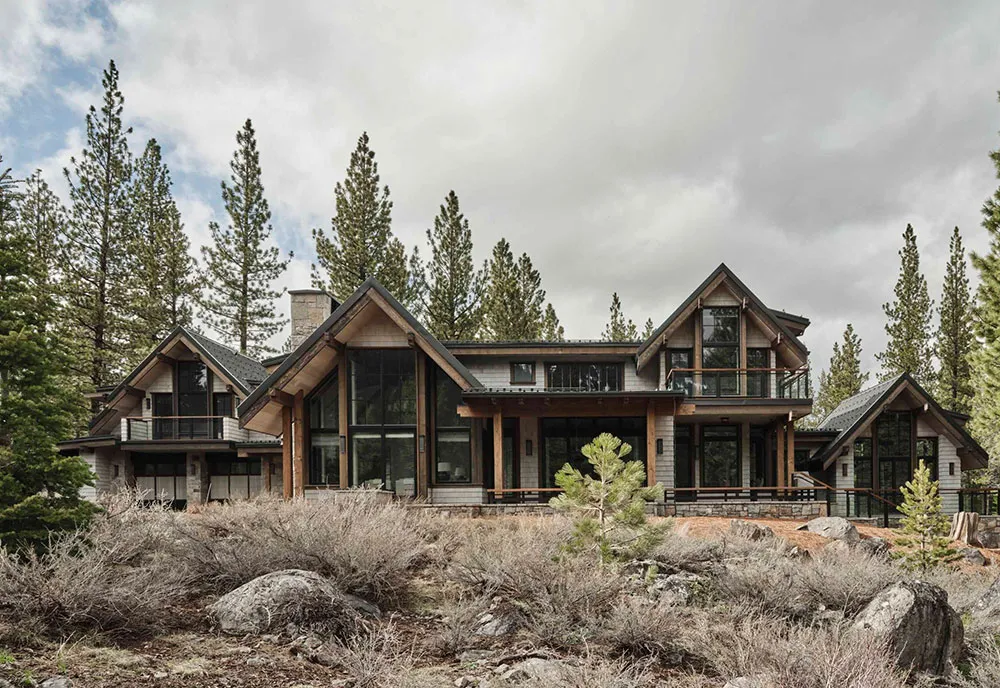 Wooden Cottage in the Forest by Lake Tahoe - Gallery image 2