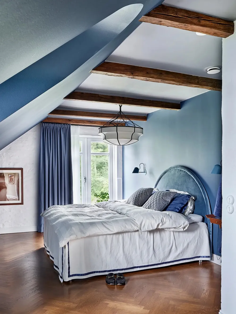 Designs d'intérieur élégants dans une ferme suédoise ancienne - Gallery image 16