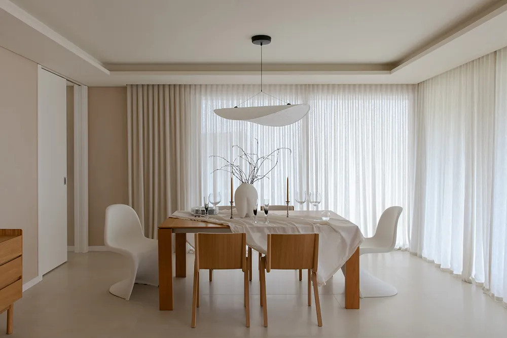 Weicher Minimalismus im Haus in Portugal - Gallery image 10