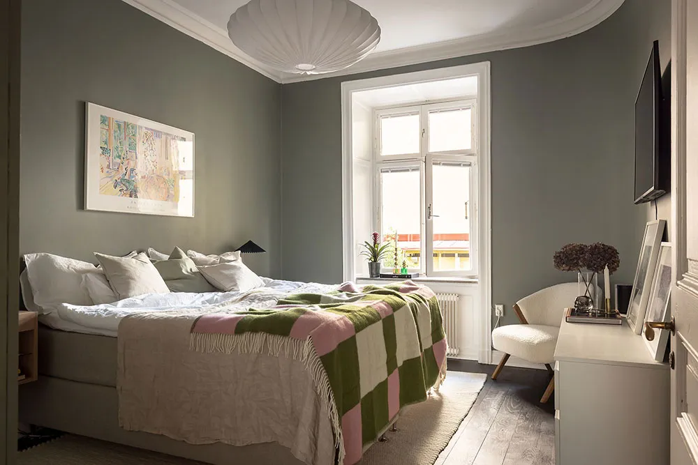 Schöne kleine Wohnung mit dunklem Boden in Stockholm (54 qm) - Gallery image 7