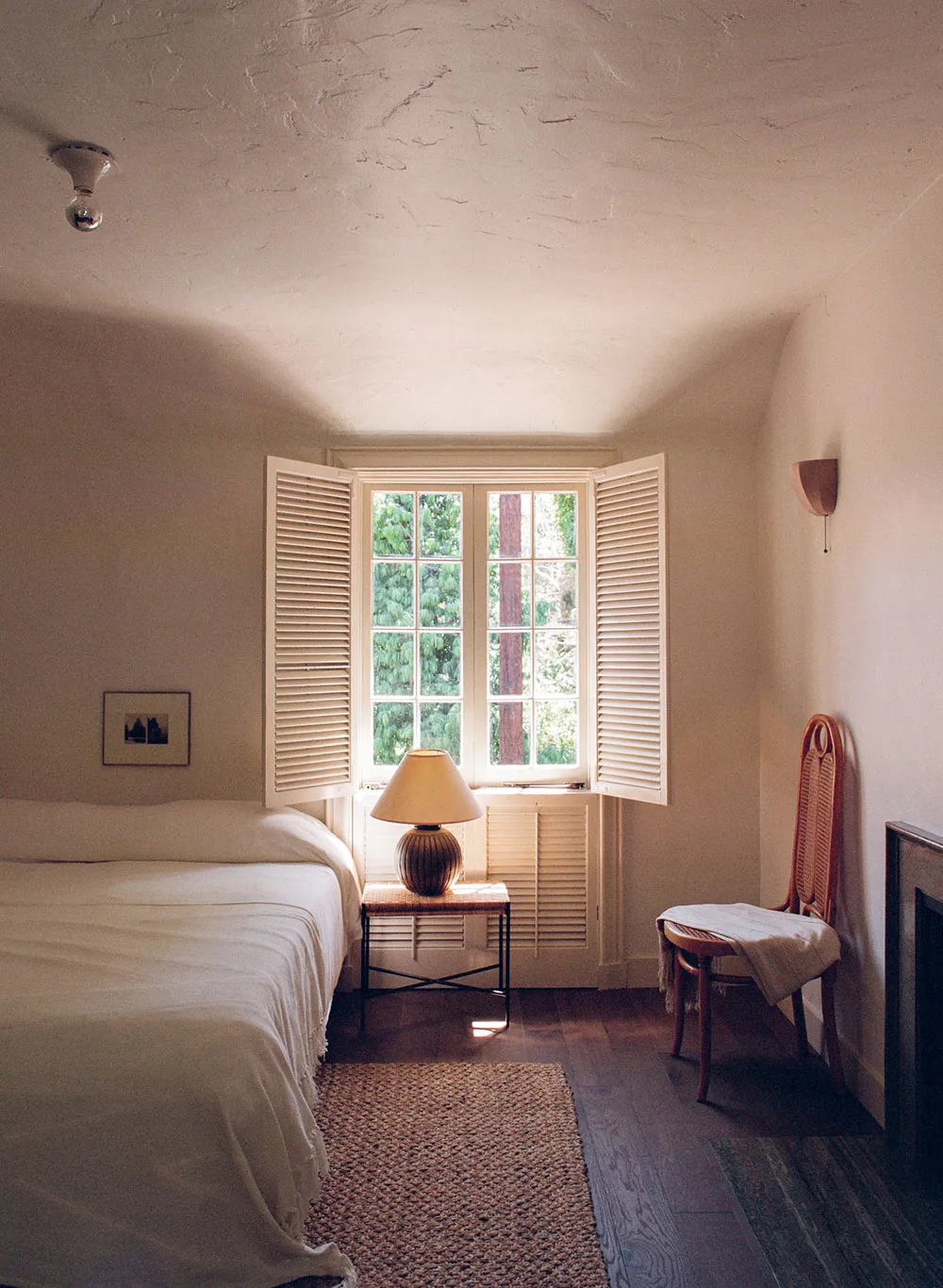 Aires acogedores y suaves en estilo Tudor - Gallery image 11