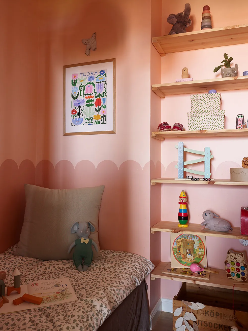 Appartement suédois avec chambres à coucher pastel et vues sur la baie (54 m²) - Gallery image 16