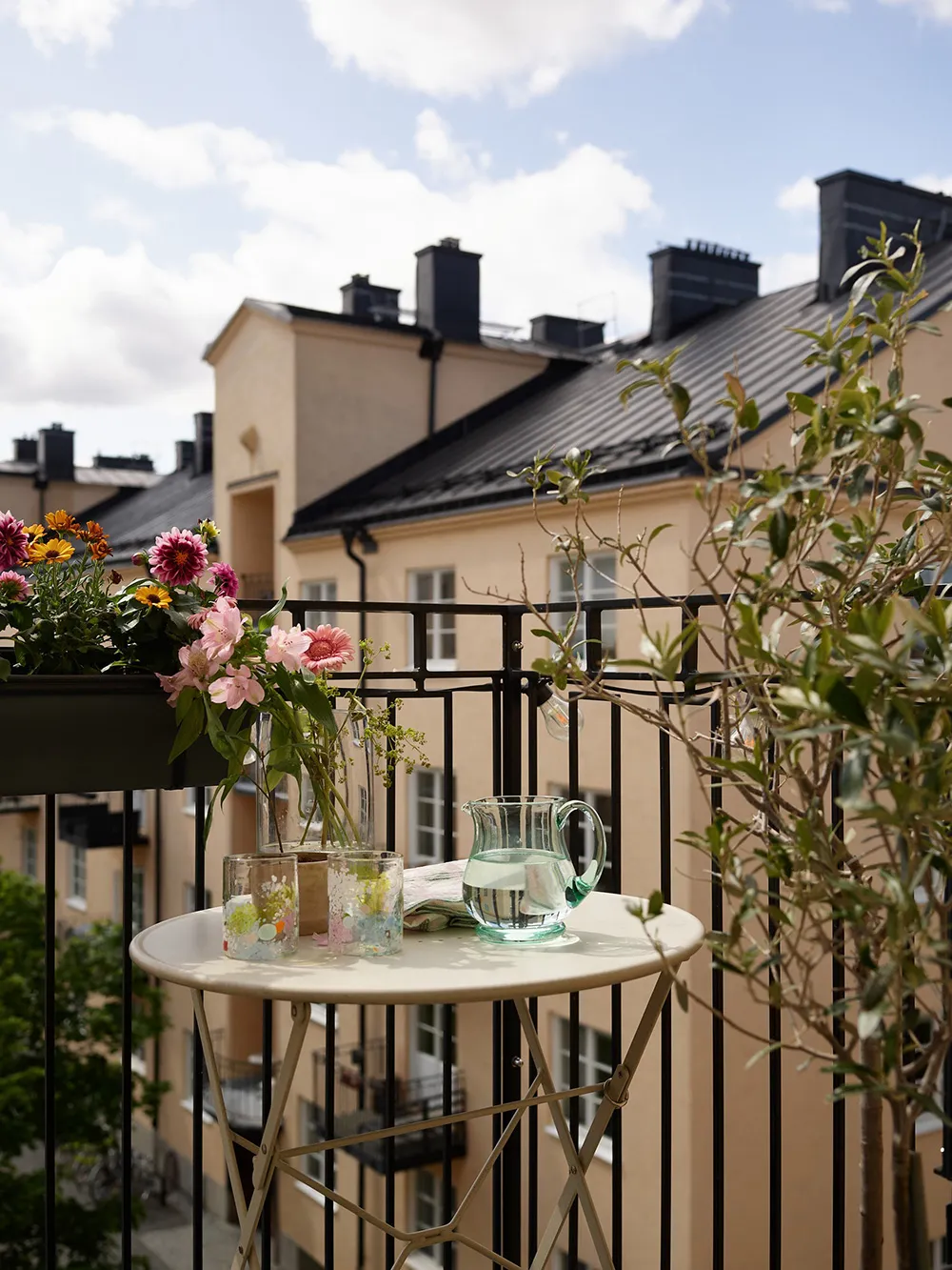 Appartement suédois avec chambres à coucher pastel et vues sur la baie (54 m²) - Gallery image 20