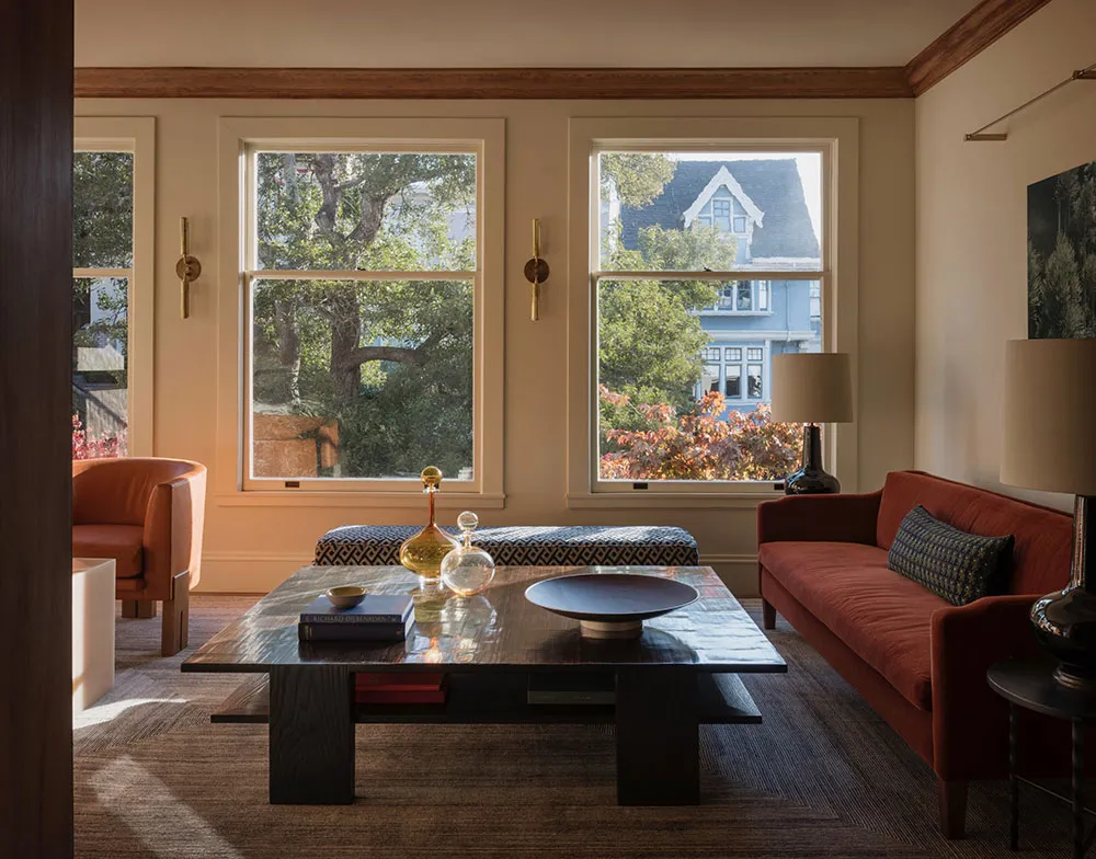 Przyjazne dzienny światło i ciekawy dekor w designie domu w San Francisco - 3