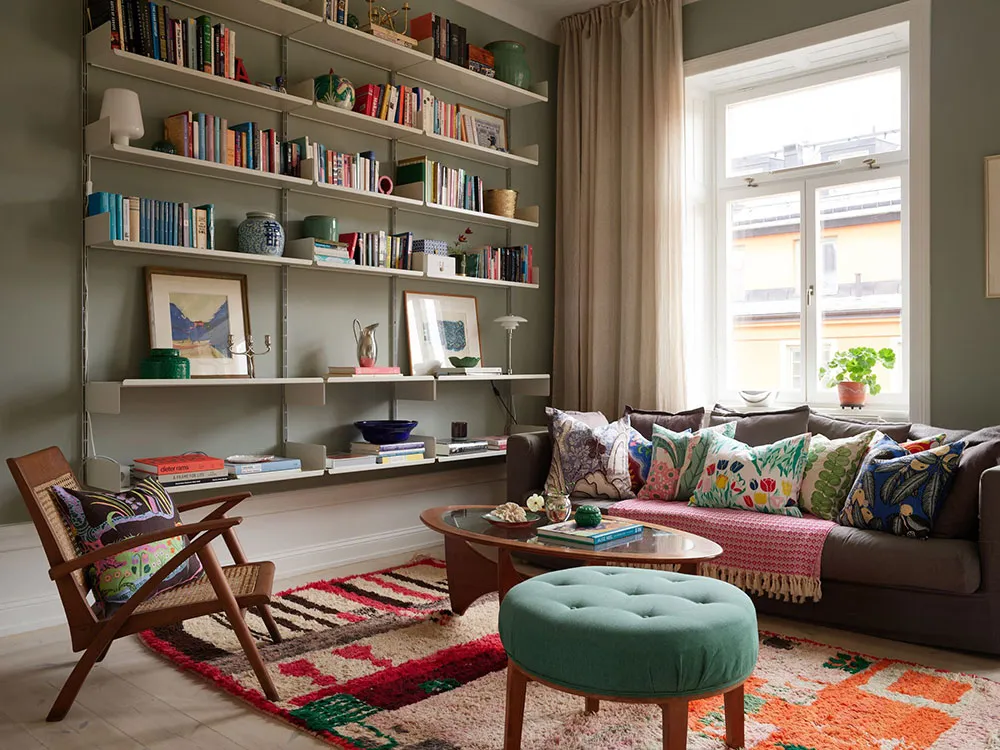 Красиві відтінки зеленого в дизайні затишної скандинавської квартири - Gallery image 2