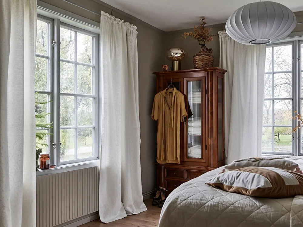 Gemütliche graue Interieurs einer ländlichen Ferienhaus in Schweden - Gallery image 15