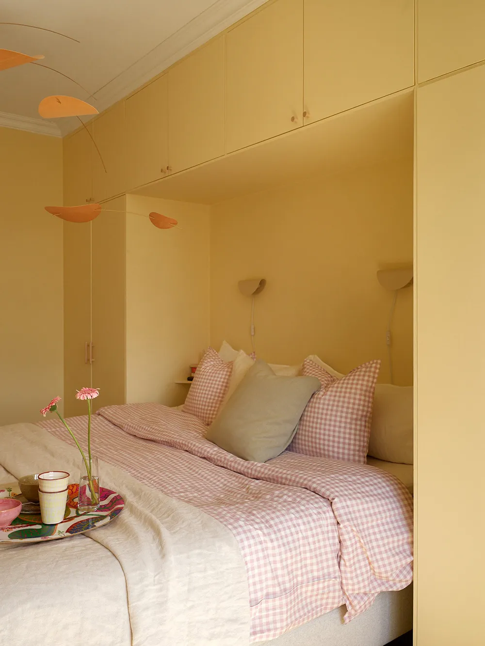 Appartement suédois avec chambres à coucher pastel et vues sur la baie (54 m²) - Gallery image 11