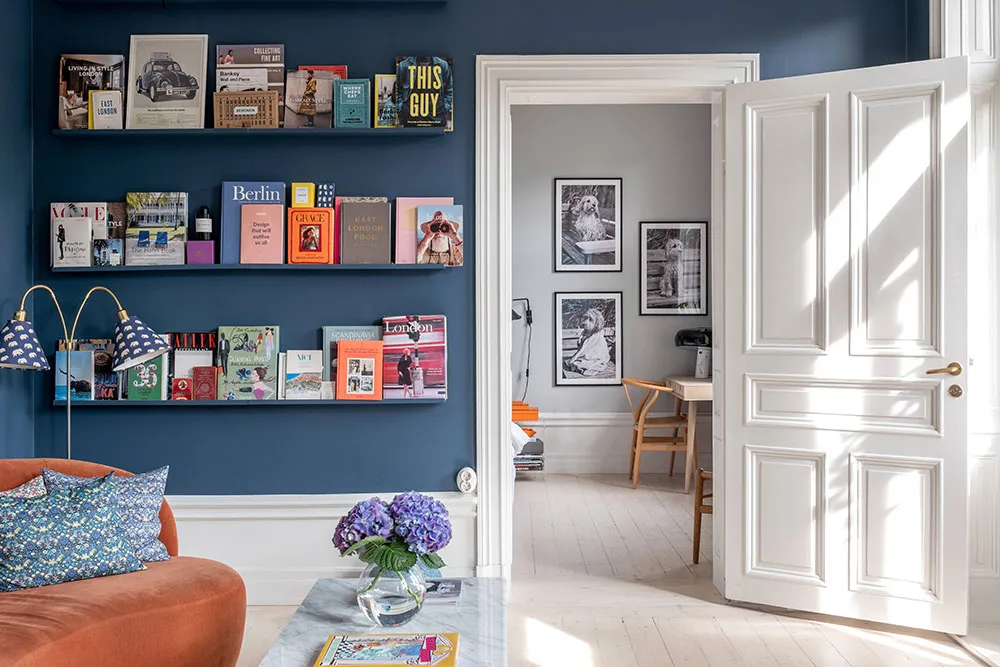 Blau- und hellgrüne Akzente: Fröhliche Wohnung in Stockholm (54 qm) - Gallery image 20