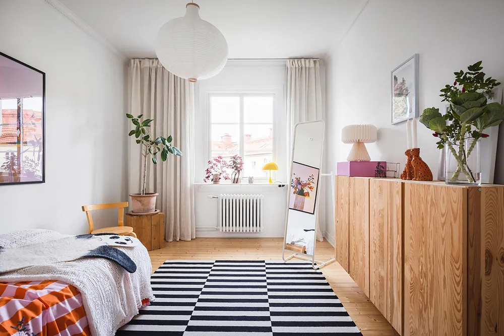 Bright two-story apartment with poster gallery in Gothenburg (83 m²) - Gallery image 23