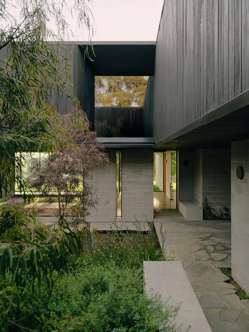 Сучасний будинок як доповнення до природи - Gallery image 12