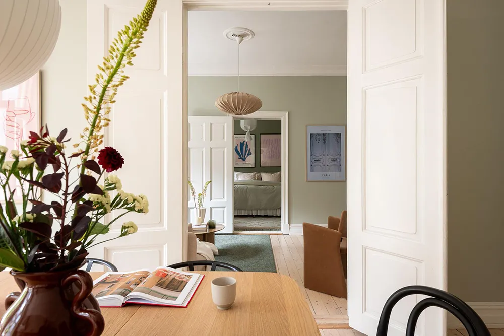 Tonos verdes y acentos cálidos: apartamento en Suecia (87 m²) - Gallery image 15