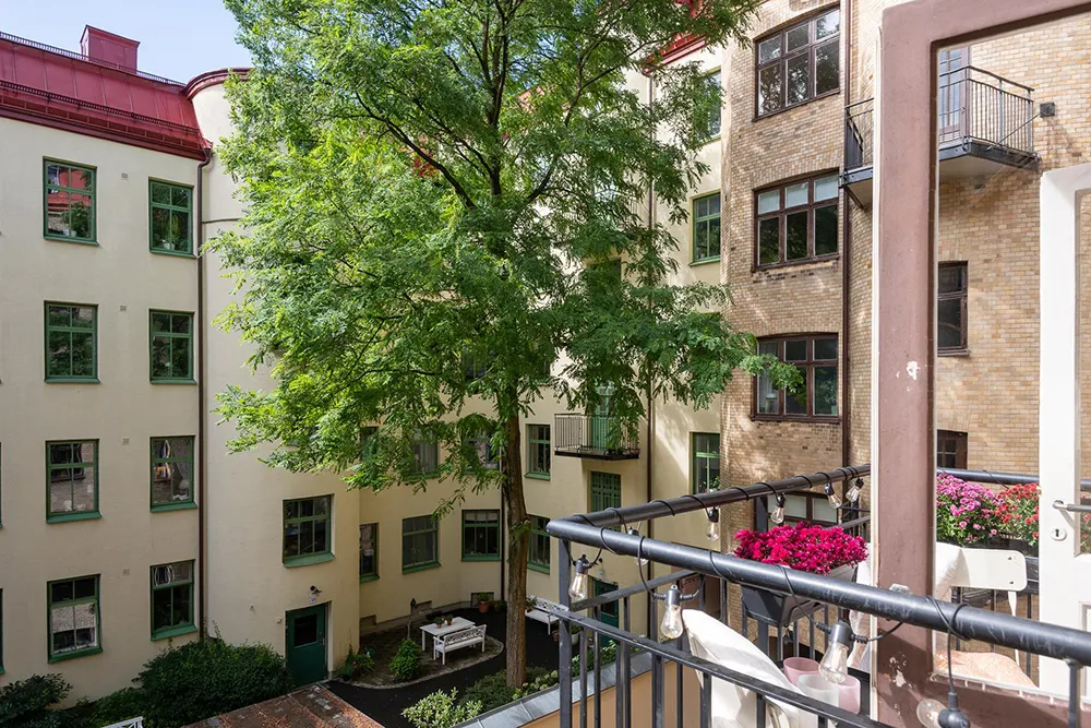 Tonos verdes y acentos cálidos: apartamento en Suecia (87 m²) - Gallery image 22