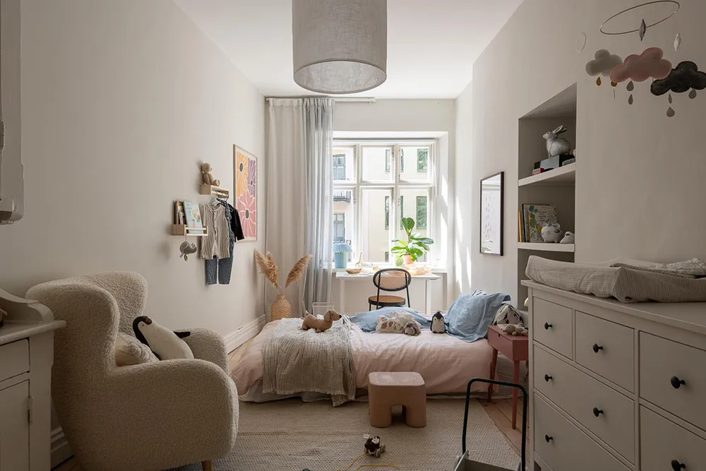 Tonos verdes y acentos cálidos: apartamento en Suecia (87 m²) - Gallery image 25