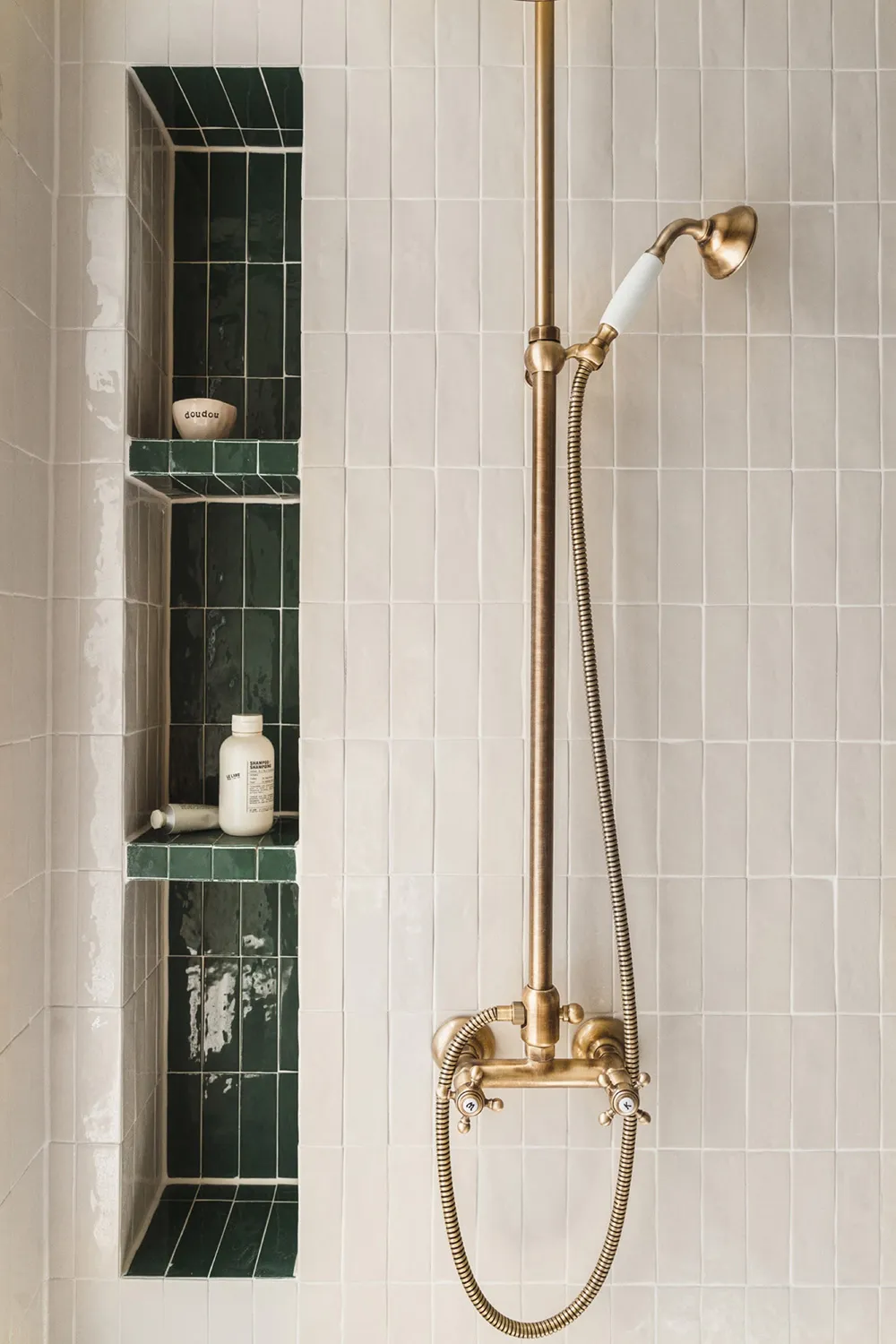 Viaje al tiempo: apartamento en un edificio antiguo en Berlín - Gallery image 13