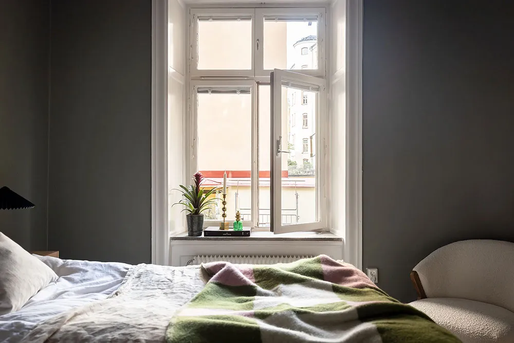 Schöne kleine Wohnung mit dunklem Boden in Stockholm (54 qm) - Gallery image 8