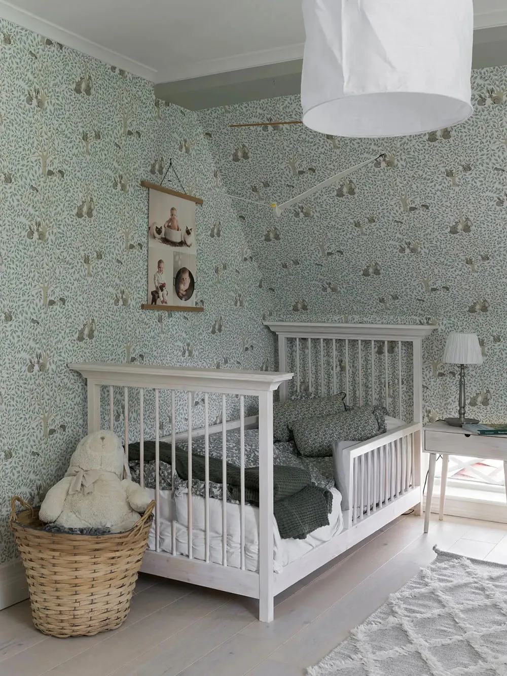 Amazing white cottage in Sweden where people live all year round - Gallery image 12