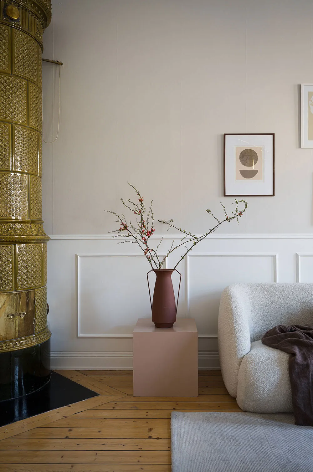 Просторные комнаты и спокойный элегантный дизайн: квартира в центре Стокгольма (108 кв. м) - Gallery image 1