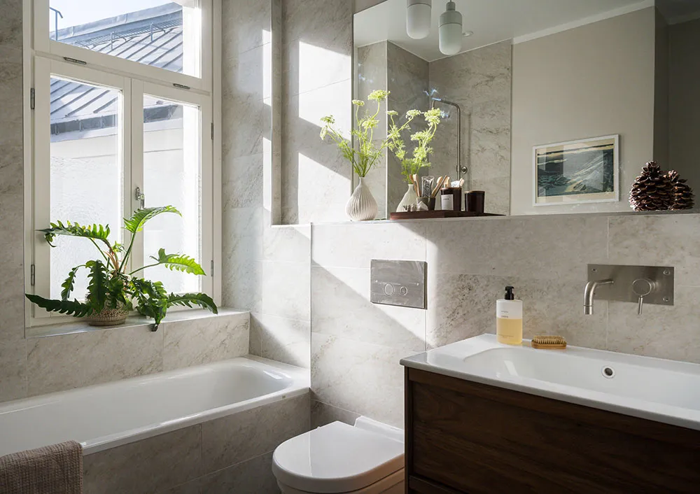 Просторные комнаты и спокойный элегантный дизайн: квартира в центре Стокгольма (108 кв. м) - Gallery image 8