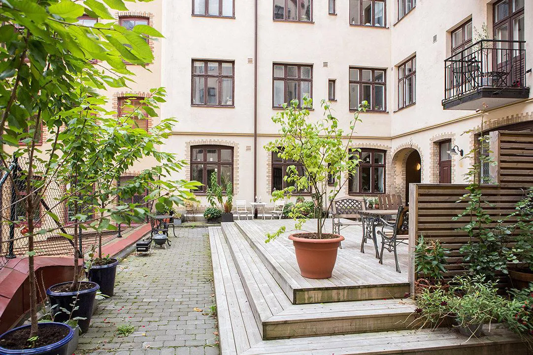 Tonos verdes y acentos cálidos: apartamento en Suecia (87 m²) - Gallery image 33