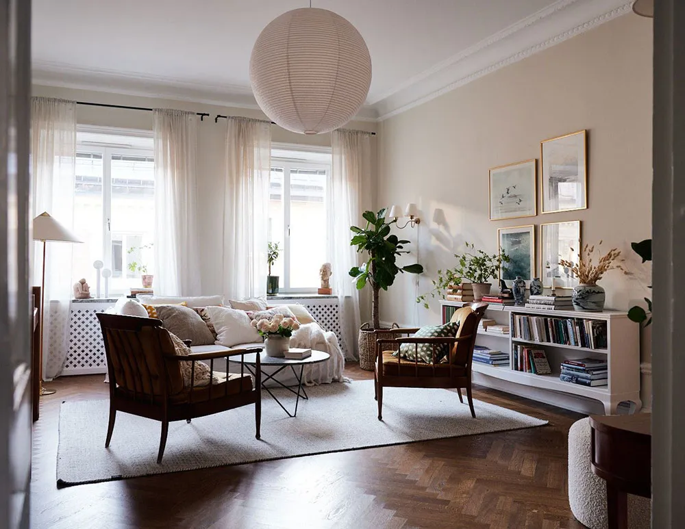 Прекрасна скандинавська квартира з зеленими стінами та ретро-деталями - Gallery image 18