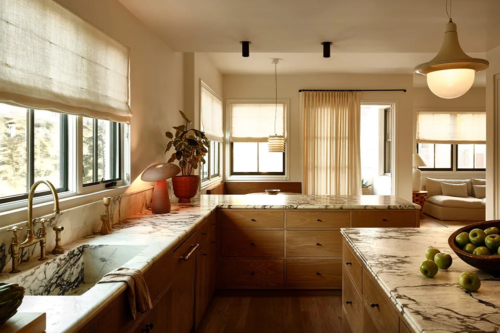 Warm modernes Design und Blick auf die Bucht: Haus in Los Angeles - Gallery image 4